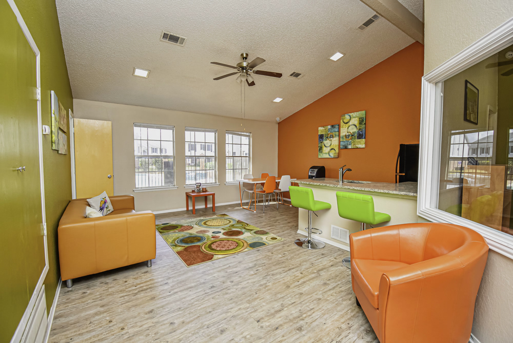 Apartments in Bastrop, TX Arbors Of Bastrop Apartment Homes (512) 3080408
